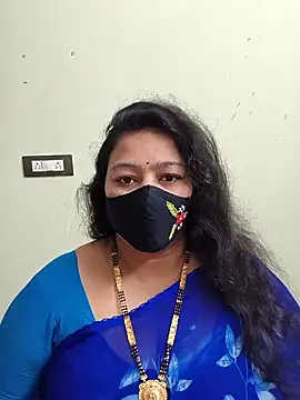 Snapshot of neelu-hoty chatting on 03.03.26 neelu-hoty online show from 03.03.26