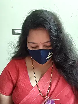 Snapshot of neelu-hoty chatting on 03.26.26 neelu-hoty online show from 03.26.26