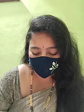 Snapshot of neelu-hoty chatting on 04.15.26 neelu-hoty online show from 04.15.26