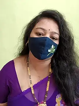 Snapshot of neelu-hoty chatting on 04.18.26 neelu-hoty online show from 04.18.26