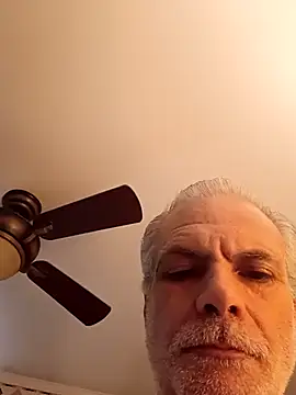 Hand69someguy online show from 03.03.25