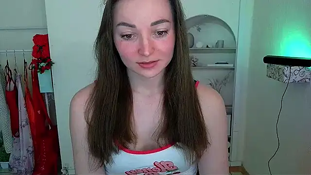  Barbie Kiss  online show from 05.08.26
