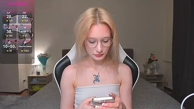 DearLia online show from 12.22.24