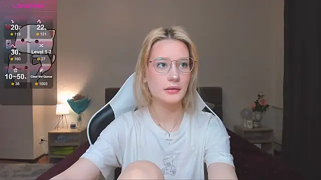 DearLia online show from 01.10.25