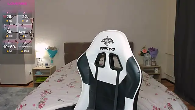 DearLia online show from 02.20.25