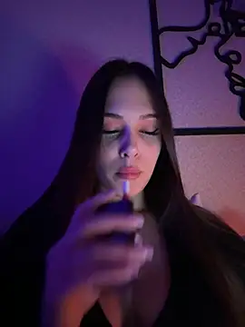 EricaWalls online show from 12.11.24