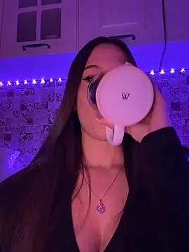 EricaWalls online show from 12.23.24