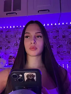 EricaWalls online show from 01.26.25