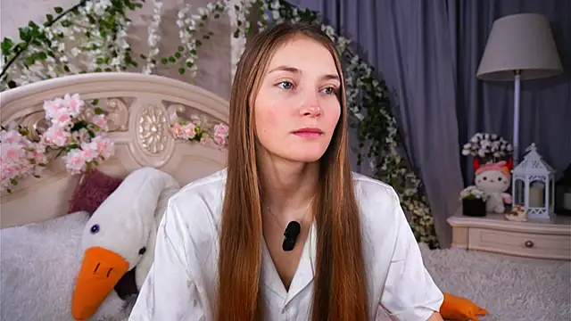 MonaEldon online show from 12.03.25