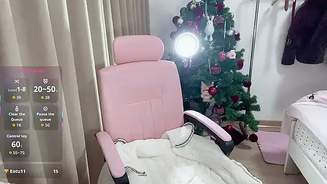 Snapshot of Puff-521 chatting on 02.03.26 Puff-521 online show from 02.03.26