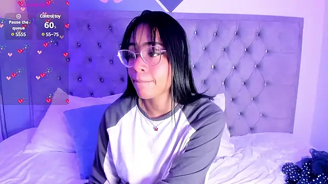 Snapshot of AriannaDavis chatting on 03.11.25 AriannaDavis online show from 03.11.25