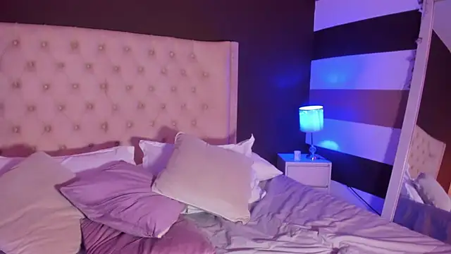 Snapshot of AriannaDavis chatting on 03.13.25 AriannaDavis online show from 03.13.25