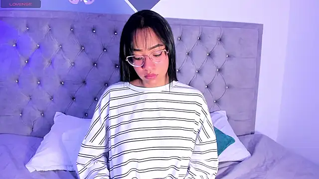 Snapshot of AriannaDavis chatting on 03.19.25 AriannaDavis online show from 03.19.25