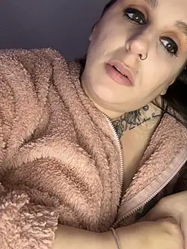 menaceswife online show from 03.01.25