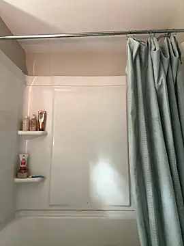 menaceswife online show from 09.26.25