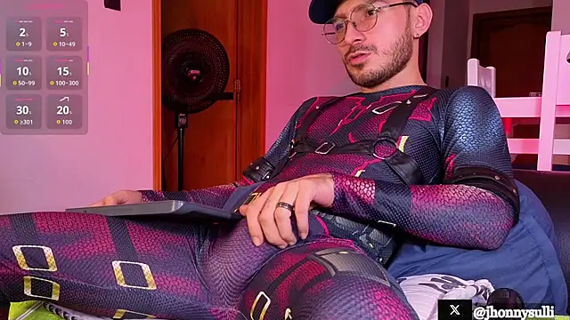 jhonny sulivan online show from 10.30.25