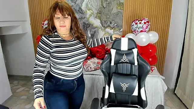 Danna topless online show from 02.20.25