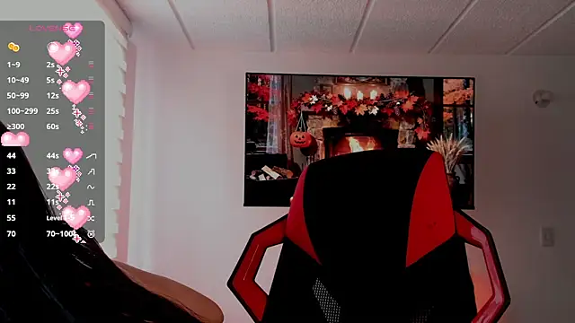 Charlotte greys online show from 10.29.25