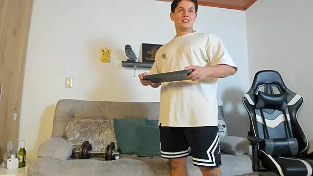 julian wallace online show from 11.06.25