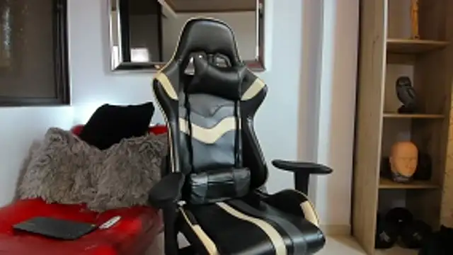 julian wallace online show from 04.15.26