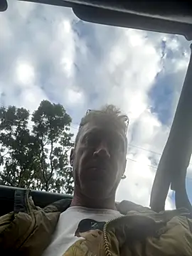 bentoverblonde online show from 09.19.25