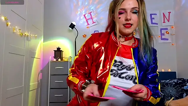 sophia euphoriaa online show from 10.31.25