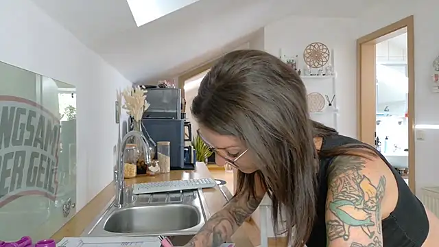 BrownieyQueen online show from 07.23.26