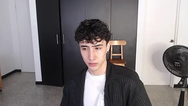 gojo satoru 18 online show from 03.06.25