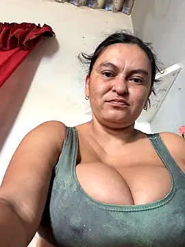 Horny-Mommy-Dirty online show from 11.15.25
