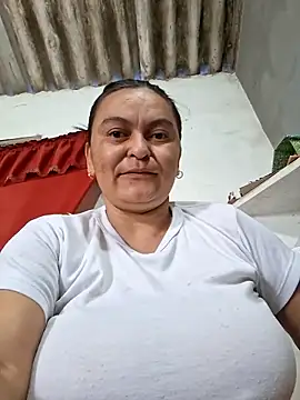 Horny-Mommy-Dirty online show from 02.01.26