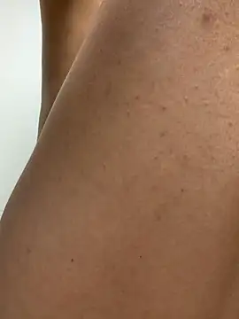 Snapshot of HotStar_yes chatting on 02.06.26 HotStar yes online show from 02.06.26