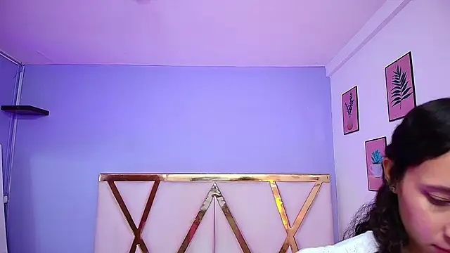 Beautifulskinny18 online show from 01.29.25