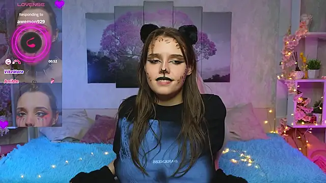 Snapshot of DorisGaillard chatting on 03.09.25 DorisGaillard online show from 03.09.25