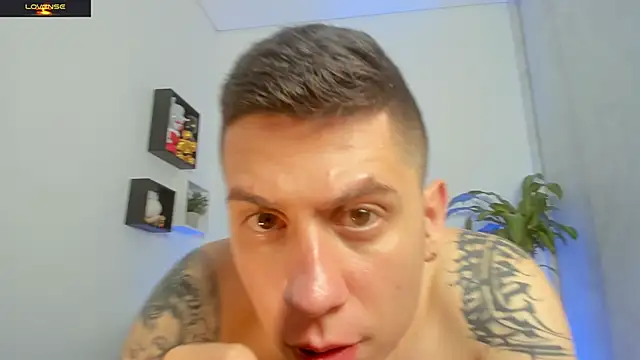 Yeiko Romero  online show from 09.21.25