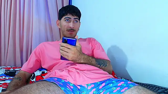 Thomass00 online show from 01.17.25