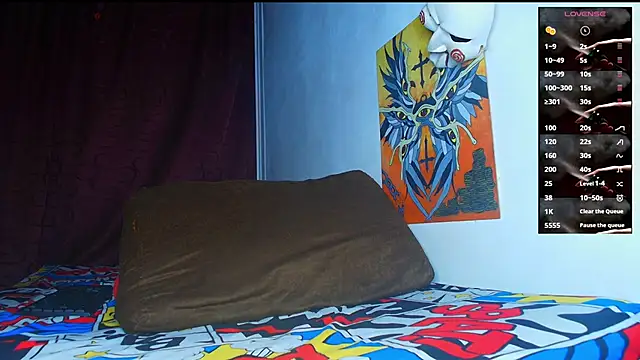 Thomass00 online show from 11.06.25