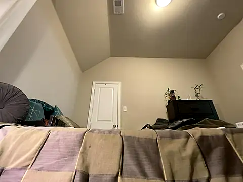 wynterheat online show from 10.14.25