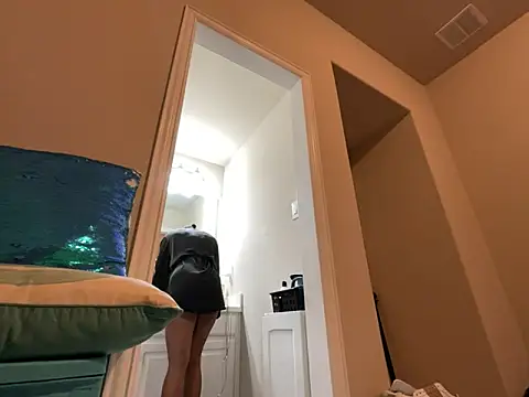 wynterheat online show from 10.16.25