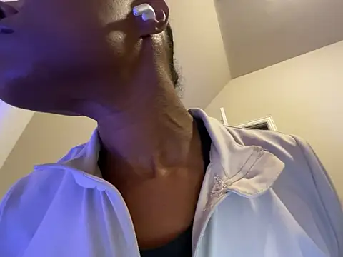 wynterheat online show from 11.16.25