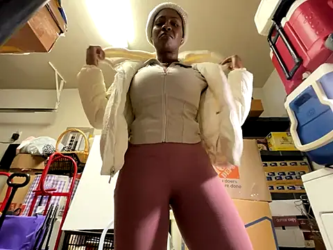 wynterheat online show from 12.23.25