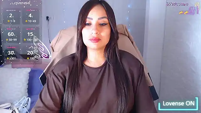 Snapshot of Paulina_627 chatting on 07.04.26 Paulina 627 online show from 07.04.26