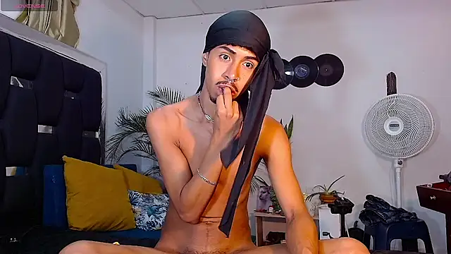 RyanRizzo online show from 01.23.25