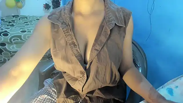 aarjulove online show from 02.13.26