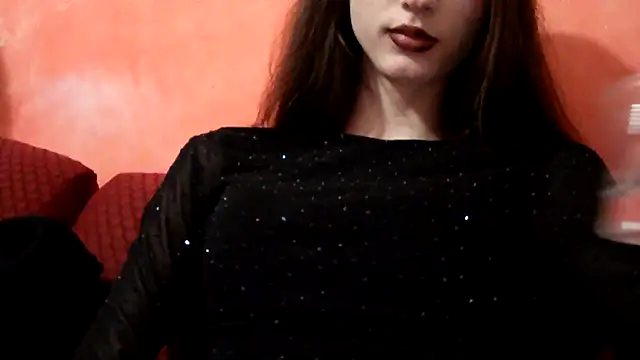 luniaitaliax3 online show from 01.01.25