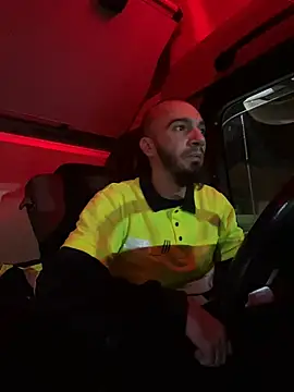 donnuozfutura online show from 01.02.25