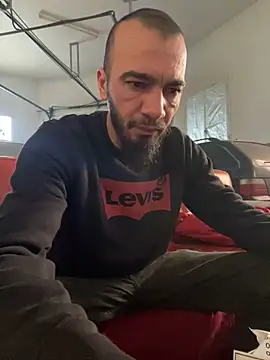 donnuozfutura online show from 01.10.25