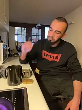 donnuozfutura online show from 02.05.25