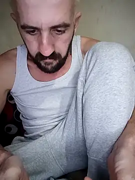 Snapshot of GrofLicno chatting on 02.12.26 GrofLicno online show from 02.12.26