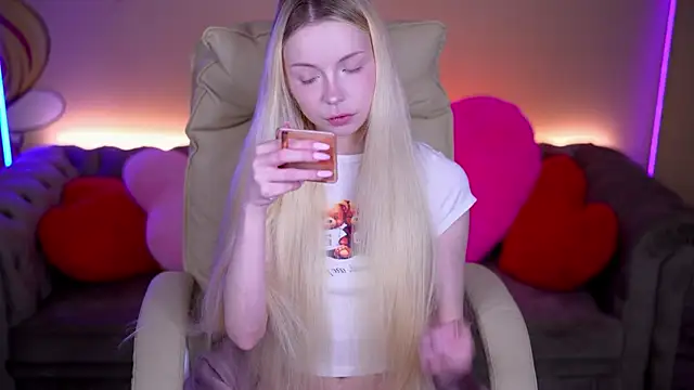 EviStar online show from 02.12.26