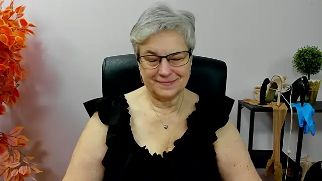 IrisDream online show from 10.30.25